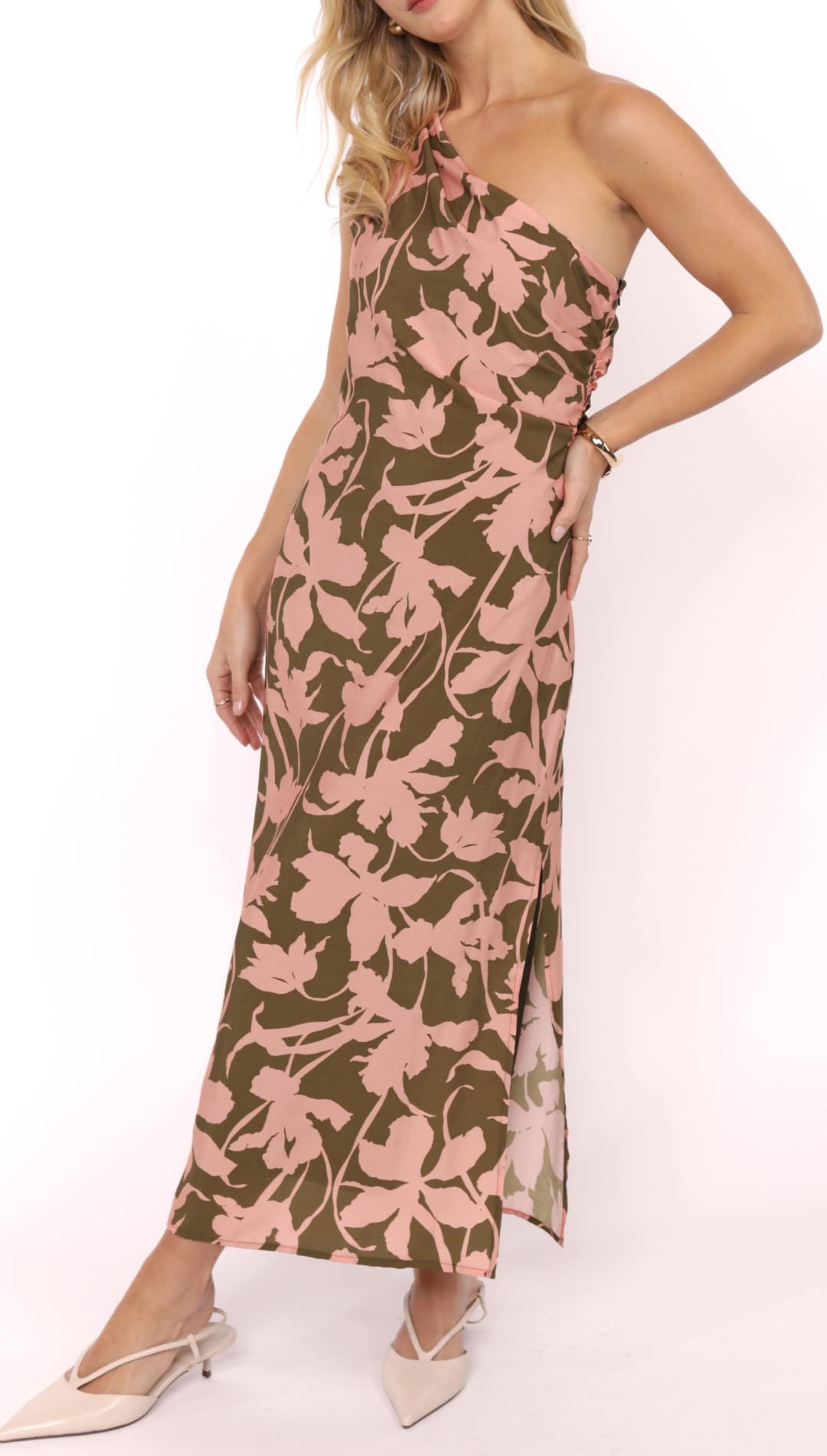 One-shoulder floral print maxi dress with a side slit.