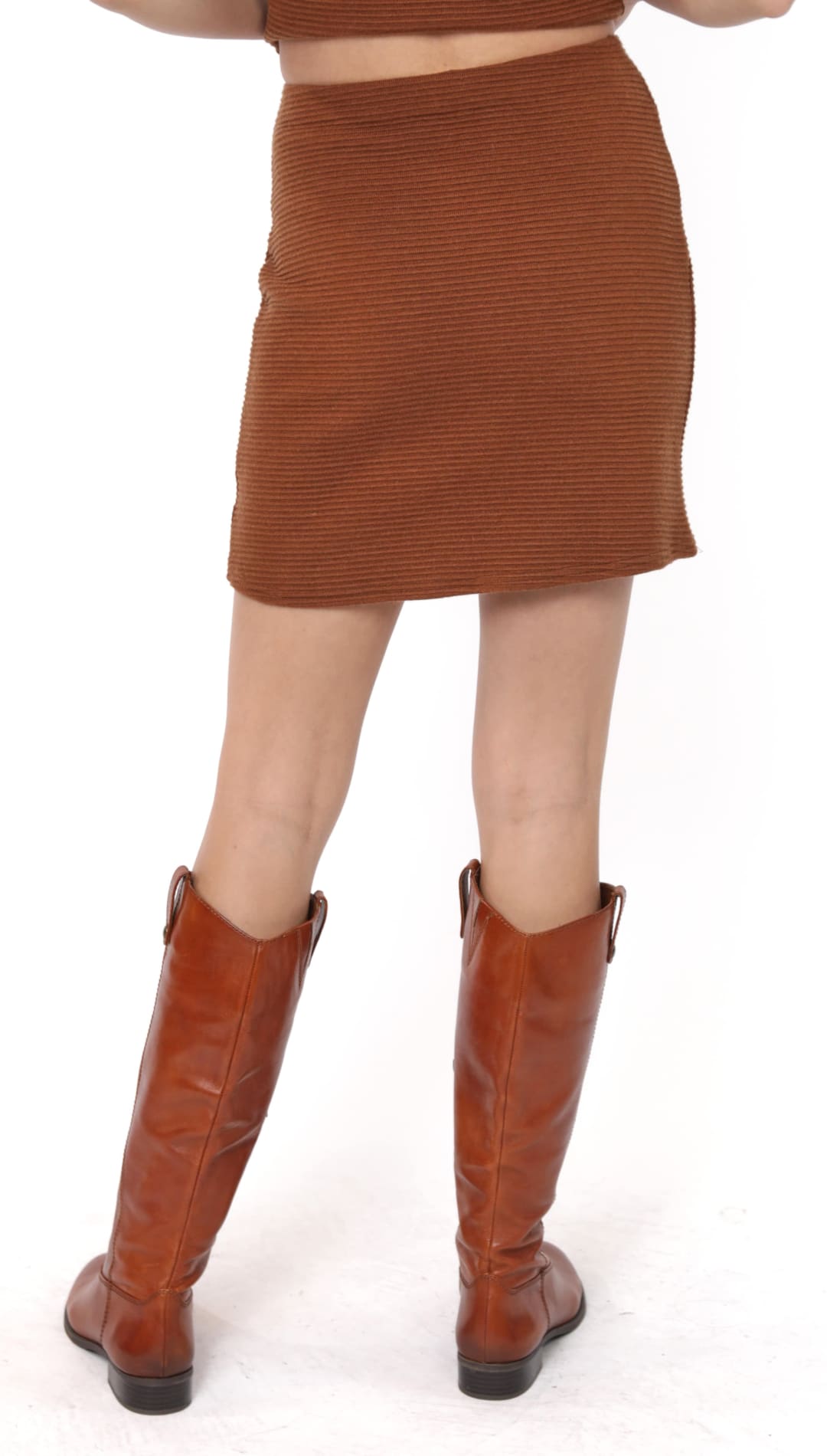 Brown ribbed knit mini skirt.